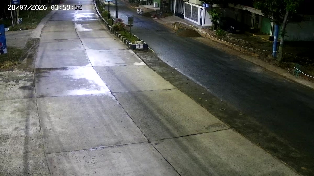 Depan Diskominfo (utama)